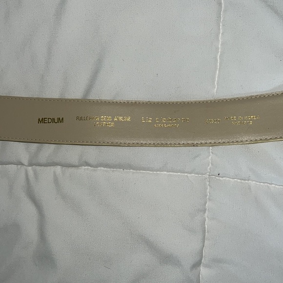 LIZ CLAIBORNE IVORY/ GOLD BELT - Picture 3 of 5